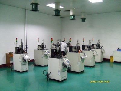 多功能便攜新品 有屏夾子MP3播放器詳解